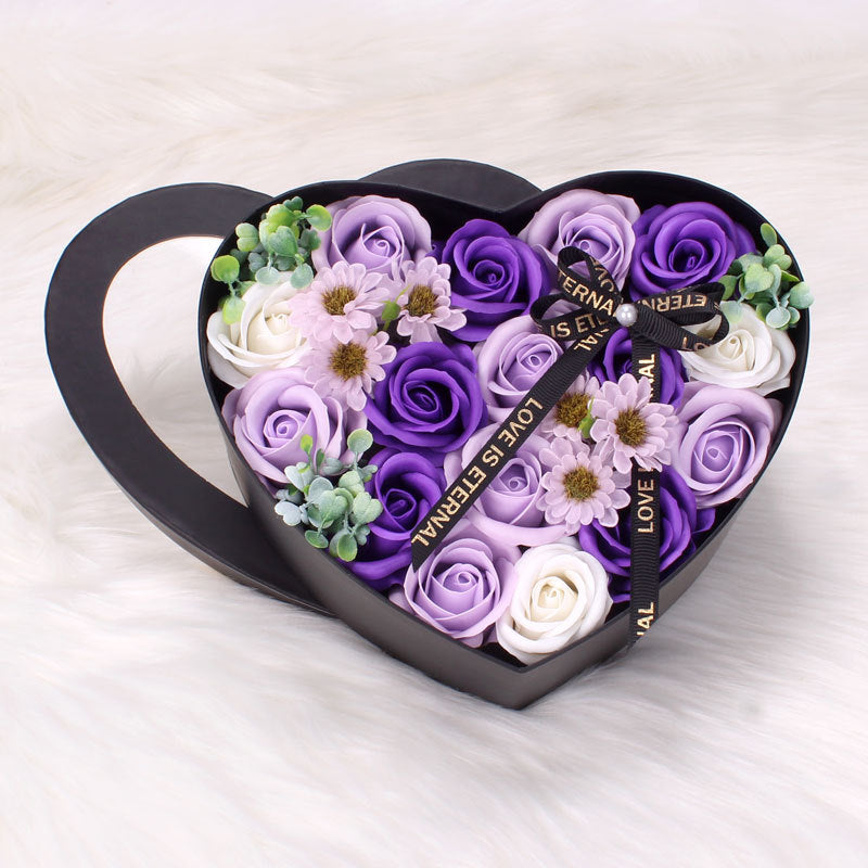 Bloombox – Elegante Geschenkbox mit Seifenrosen