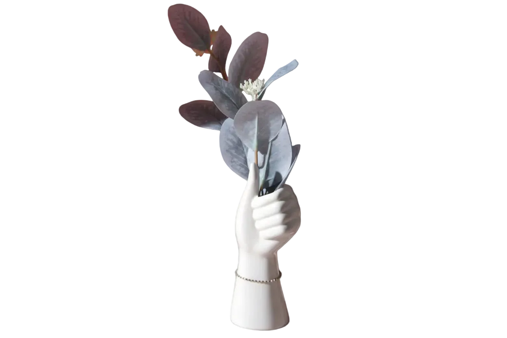 Handova – Keramikvase in expressiver Handform